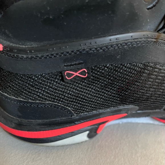 Nike Jordan Air Black and Red Sneakers Chunky Silhouette Size12 - Picture 8 of 13